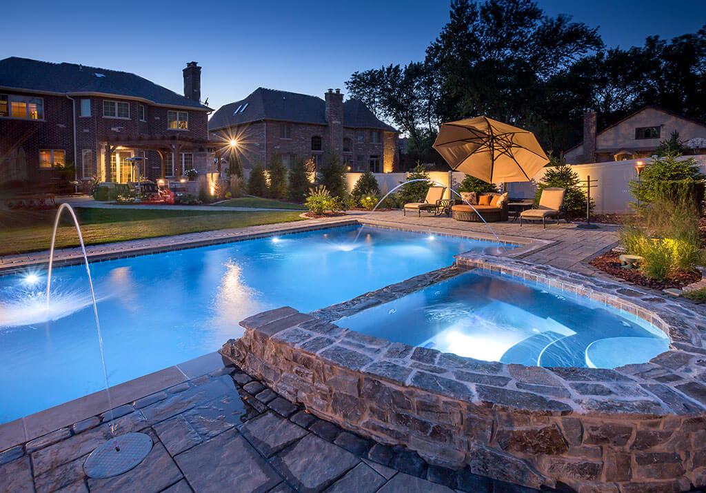 
<span>Sunset Pools & Spas</span>
