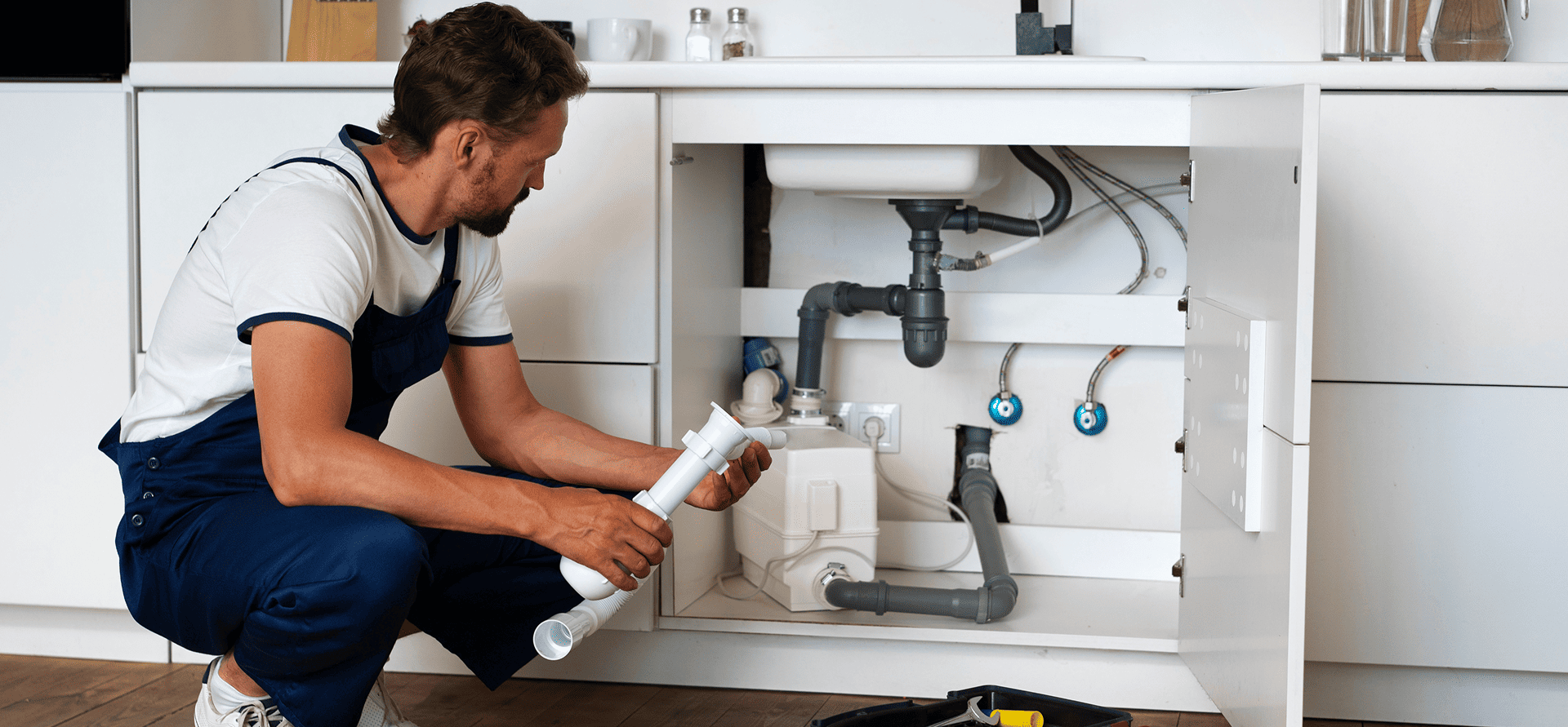 
<span>Iron Wrench Plumbing</span>

