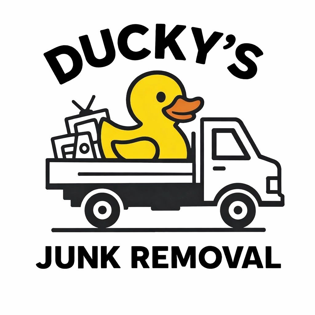 
<span>Ducky’s Junk Removal</span>
